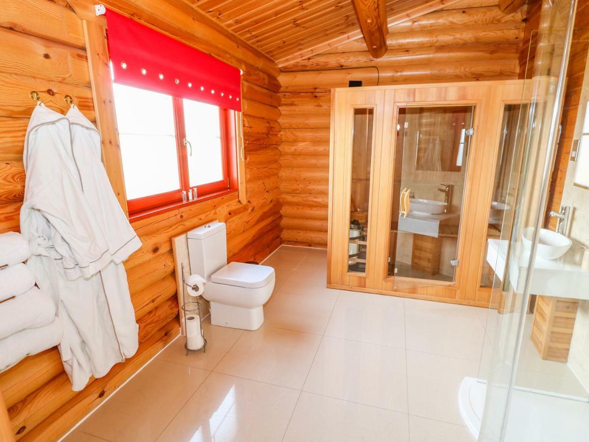 Ash Lodge Оакхам Экстерьер фото